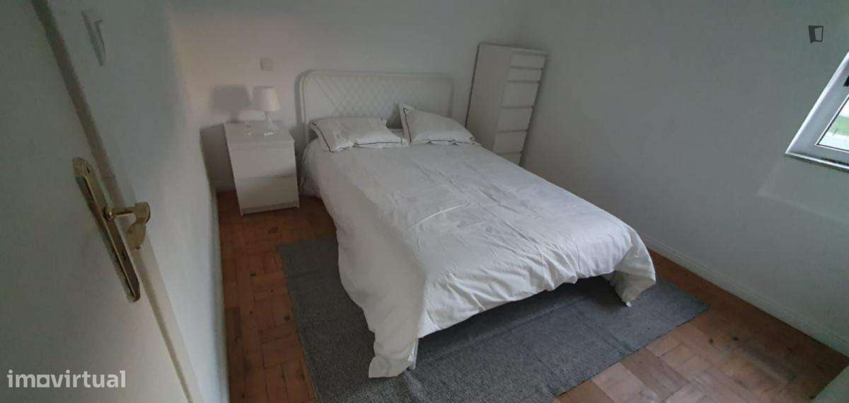 Quarto - localizado em Olivais Lisbon - Grande imagem: 5/10