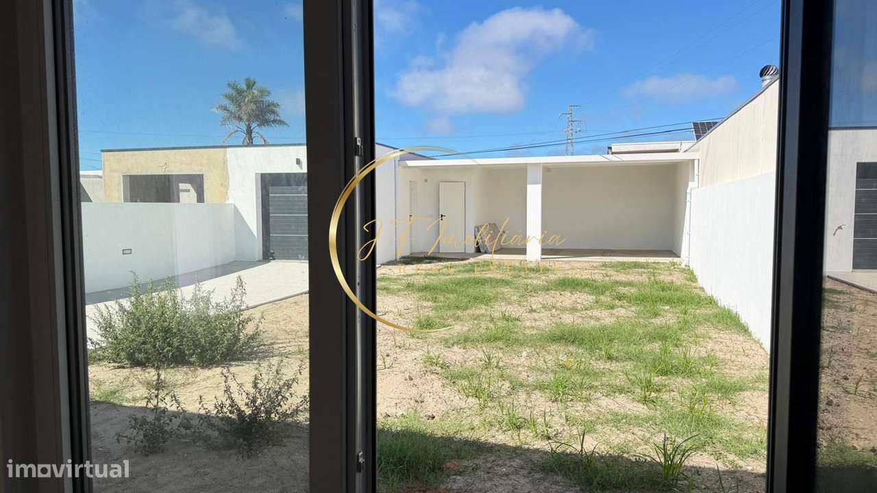 Moradia Isolada T3 em  Gafanha da Encarnação-5