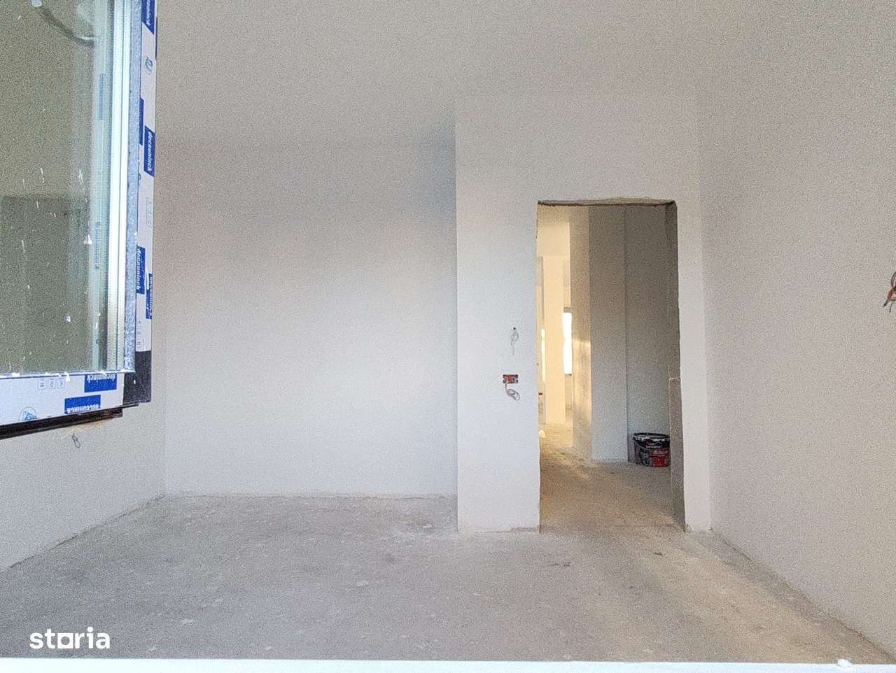 FARA COMISIOANE in Gulia la drum asfaltat casa 4 camere 2 bai P+M-13