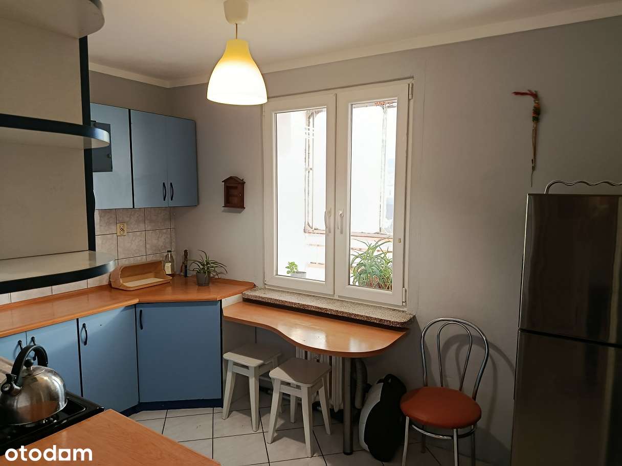 MIESZKANIE 43m² W PEŁNI WYPOSAŻONE 2POK. DUŻA LOGGIA SUPER LOKALIZACJA - Pełny obrazek: 4/9