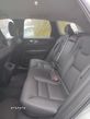 Volvo XC 60 B4 B Plus Dark - 8