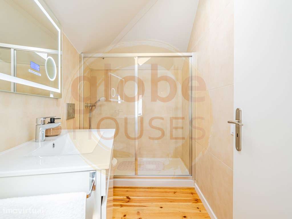 Apartamento T2 em Sesimbra com acabamentos de Luxo-18