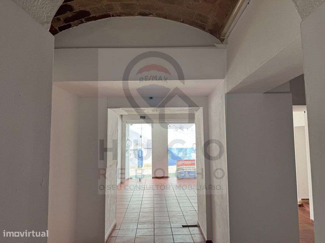 Loja para Venda em Arraiolos – 132m²-25