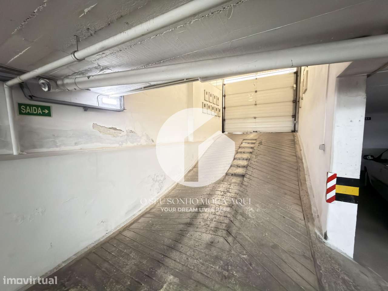 Apartamento T2 com Garagem Box - Olhão-25