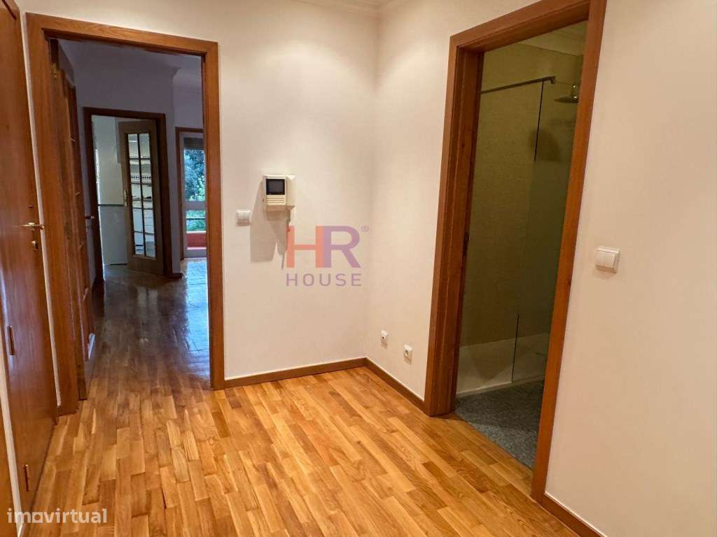 Apartamento T2 com garagem e arrecadação em Celas, Coimbra. Excelen...-16