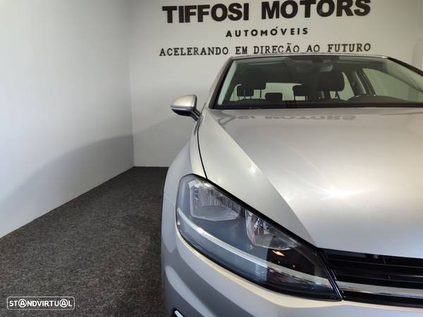 VW Golf 1.0 TSI Confortline - 4