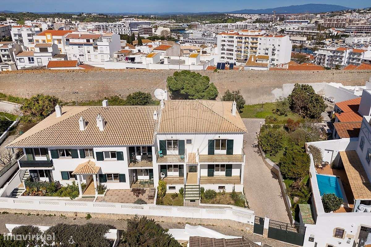 Moradia T5 para venda-3