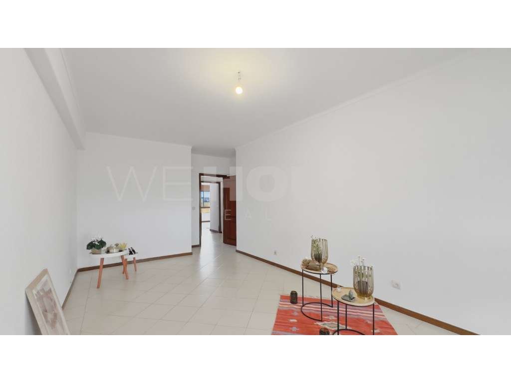 Apartamento T2 com Excelente Área e Vista Desafogada para Monsanto ...-5