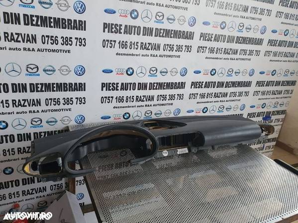 Plansa Bord Mercedes C Class W203 Dezmembrez Mercedes C Class W203 - 4