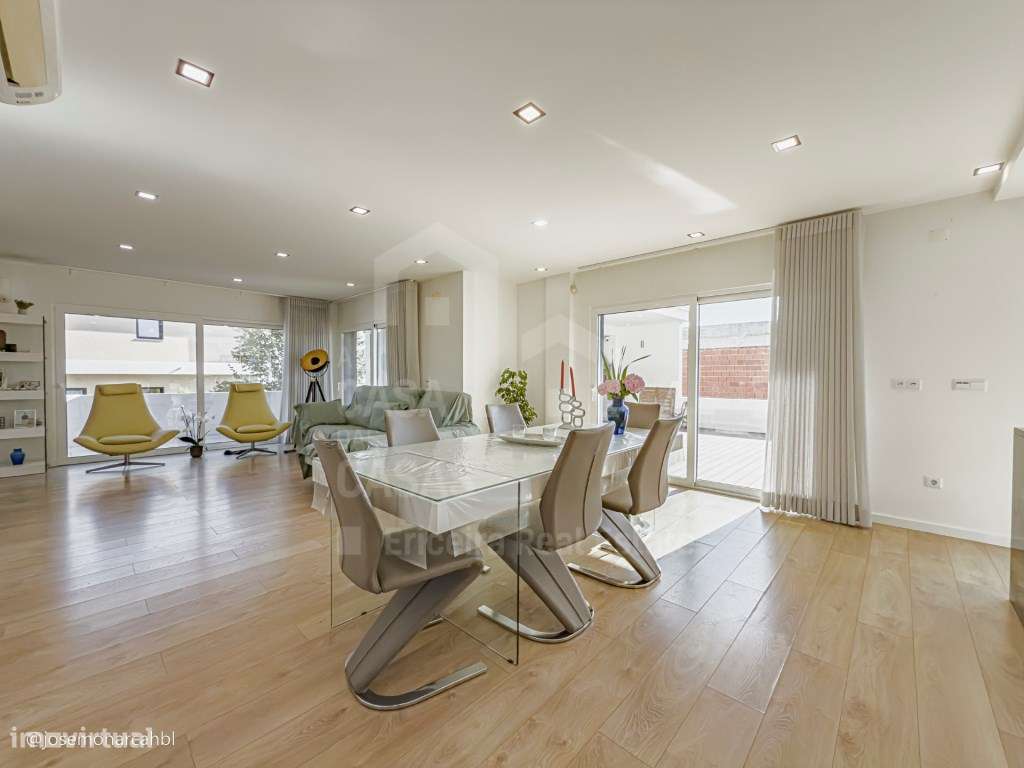 Vende Moradia T3 - Ericeira 7 km, A Casa das Casas - Grande imagem: 3/28