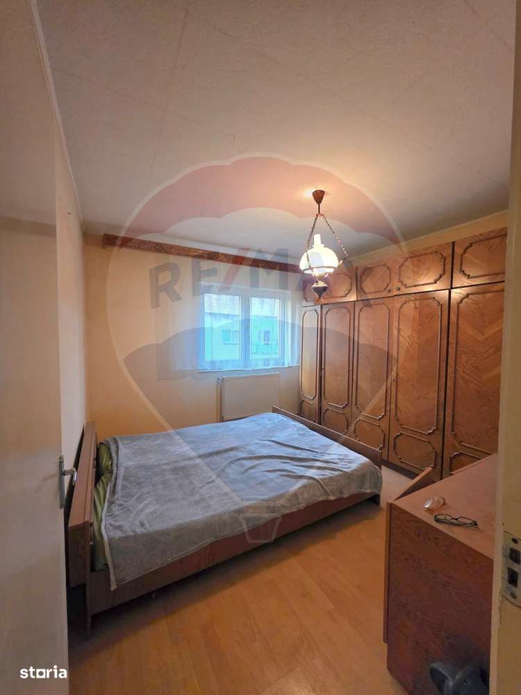 Apartament cu 3 camere de vânzare în zona Vitrometan - Imagine principală: 4/10