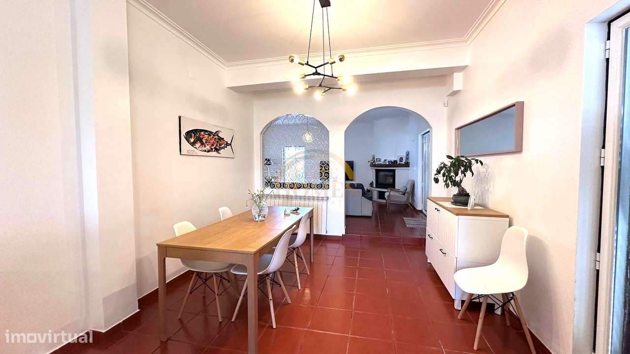 Moradia Independente T4 com Jardim e Vista Rio em Vila Fria – Porto Sa - Grande imagem: 4/27