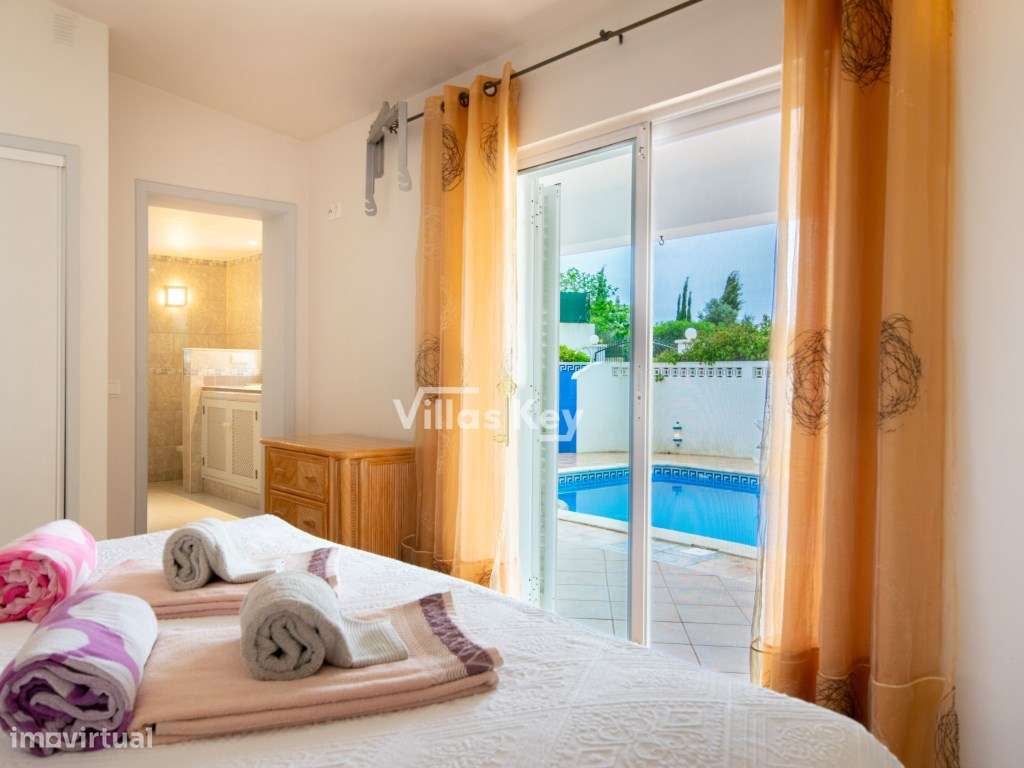 Moradia T3+1 com vista mar em Carvoeiro/Algarve - Grande imagem: 5/44