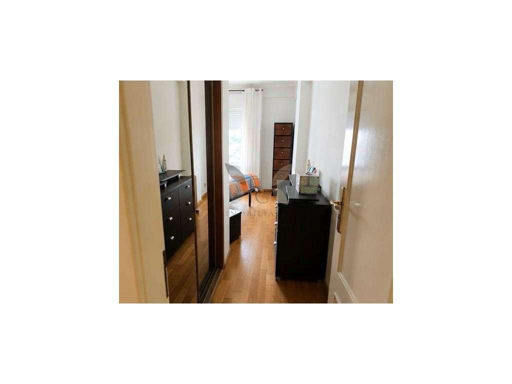 T2 Espaçoso e Luminoso em Santa Marta do Pinhal | 298.000€-5