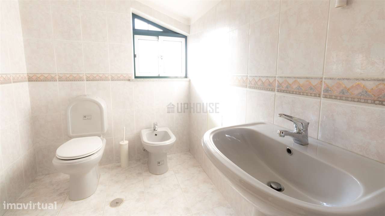 Moradia Geminada T3+1 – Viso Norte, Viseu-24