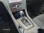 Ford Mondeo - 26