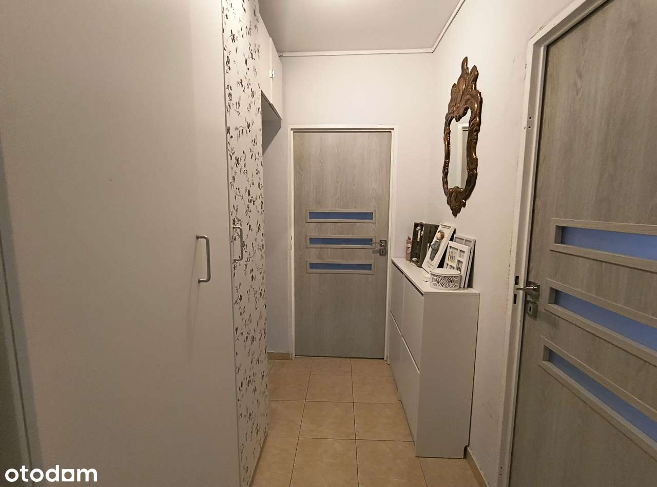 Funkcjonalne, duże mieszkanie z balkonem-9