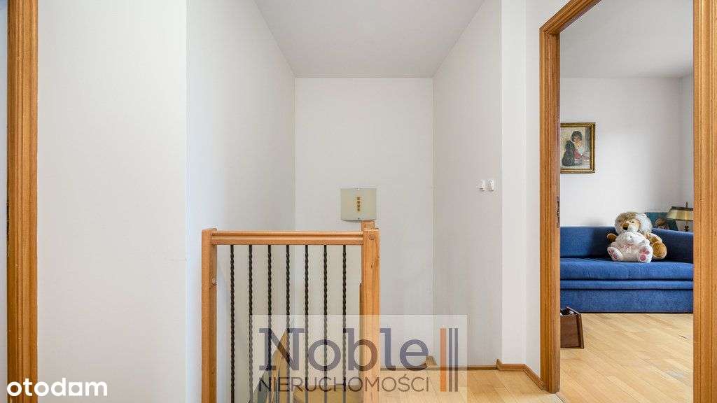 Uroczy dom szeregowy z ogrodem-14