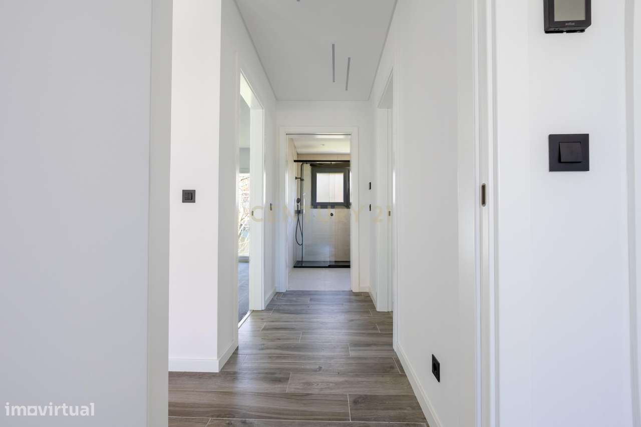 T5 Duplex | 2º Piso | Prédio novo | 1 Fração por piso-11