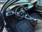 BMW 320 dA Dynamic - 11