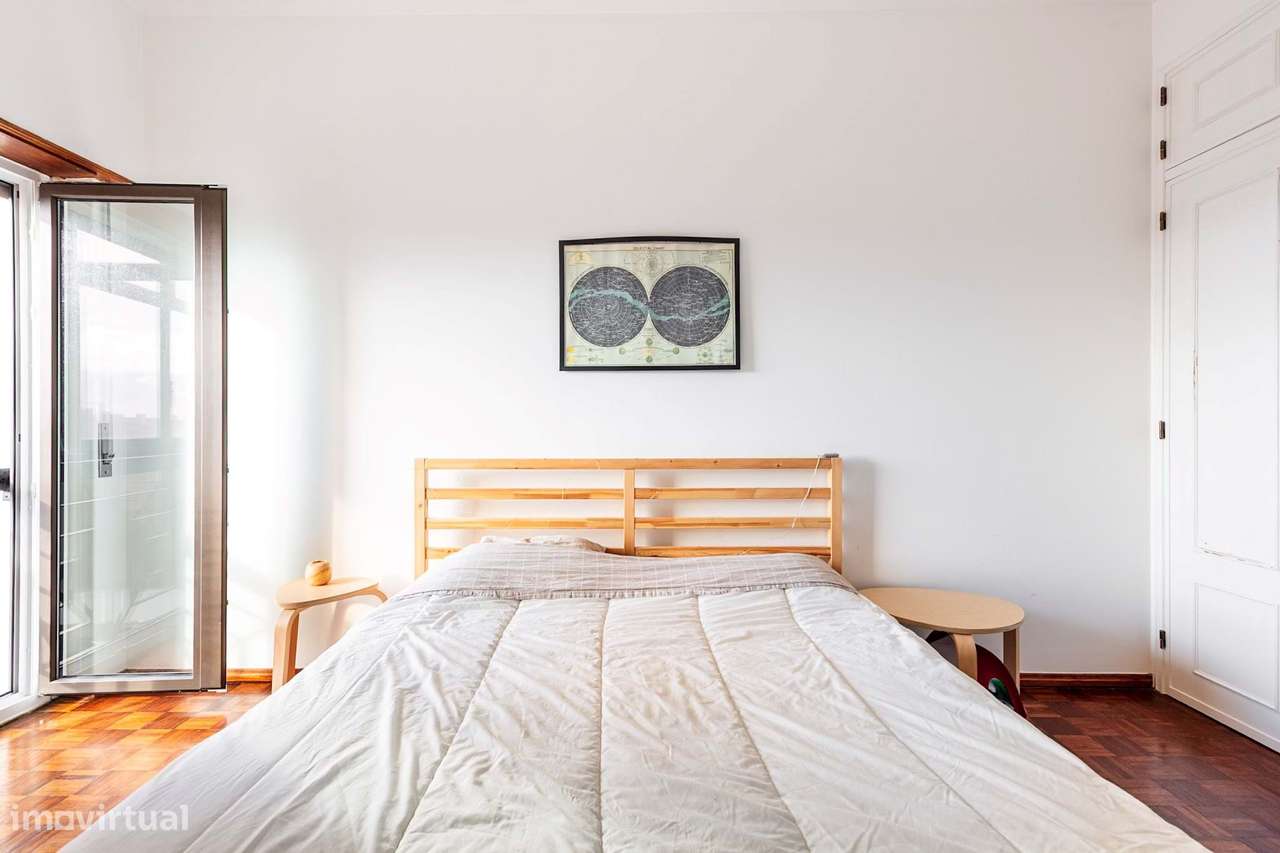 T1 com excelente planta e localização privilegiada — Oeiras - Grande imagem: 5/18