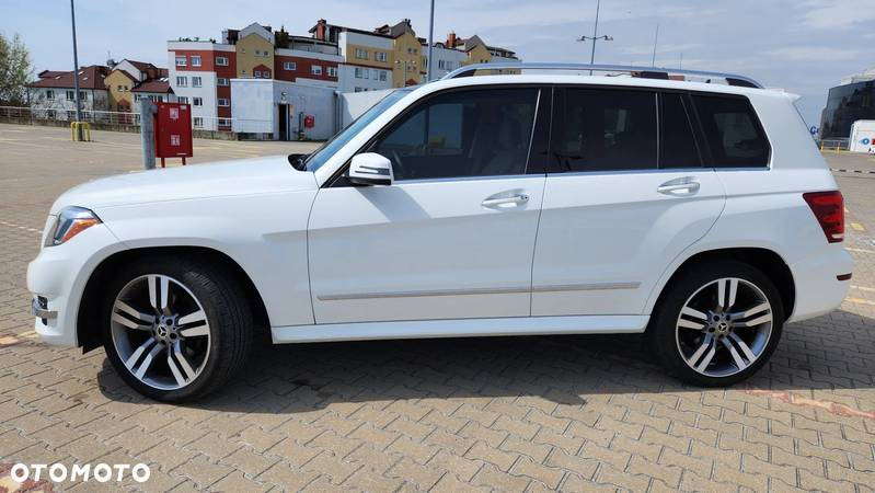 Mercedes-Benz GLK 350 4-Matic - 11