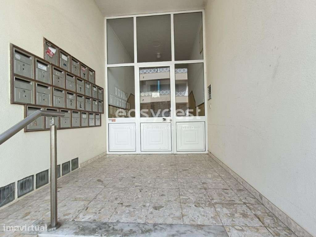 Apartamento T3 Duplex localizado a cerca de 400 m da Praia - Grande imagem: 4/29