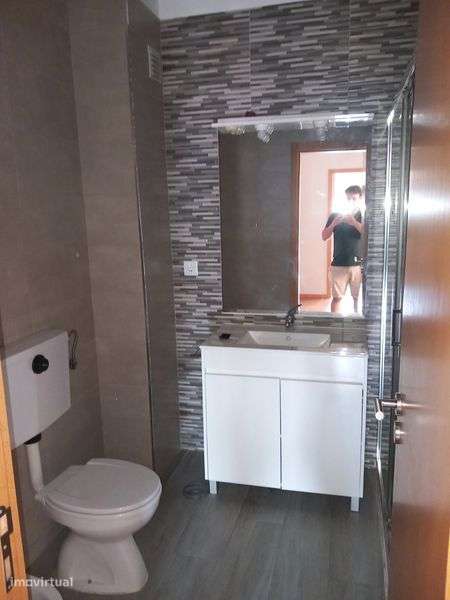 T1 com terraço 100m2 e 1 lugar de garagem - Grande imagem: 4/6