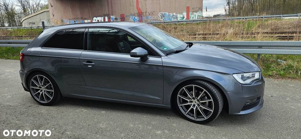 Audi A3 2.0 TDI - 14