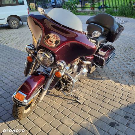 Harley-Davidson FLH Electra Glide - 1