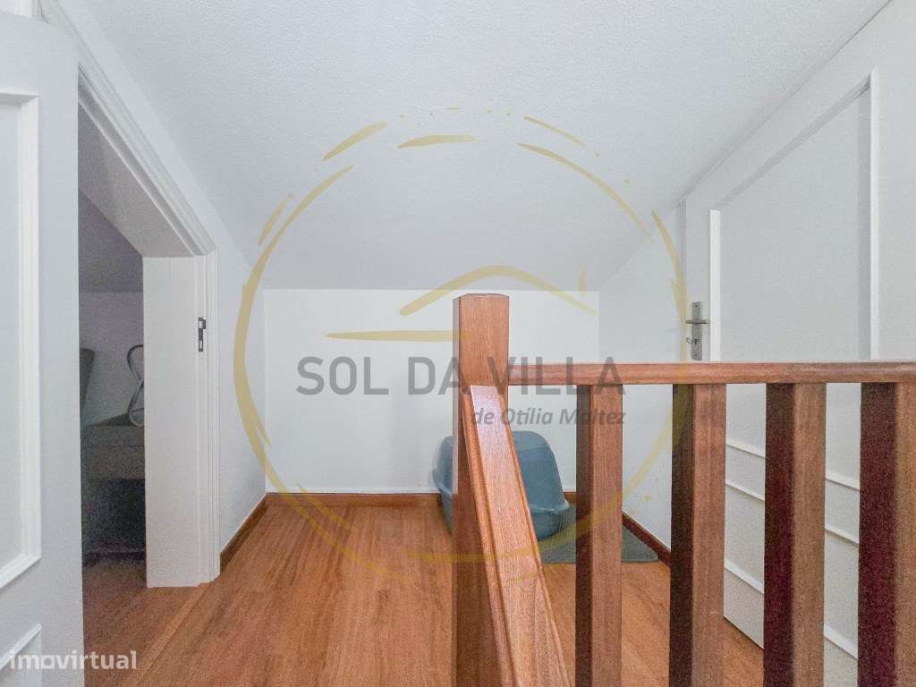 Moradia Geminada T3+2 com garagem - Quinta do Conde - 395.000€-15