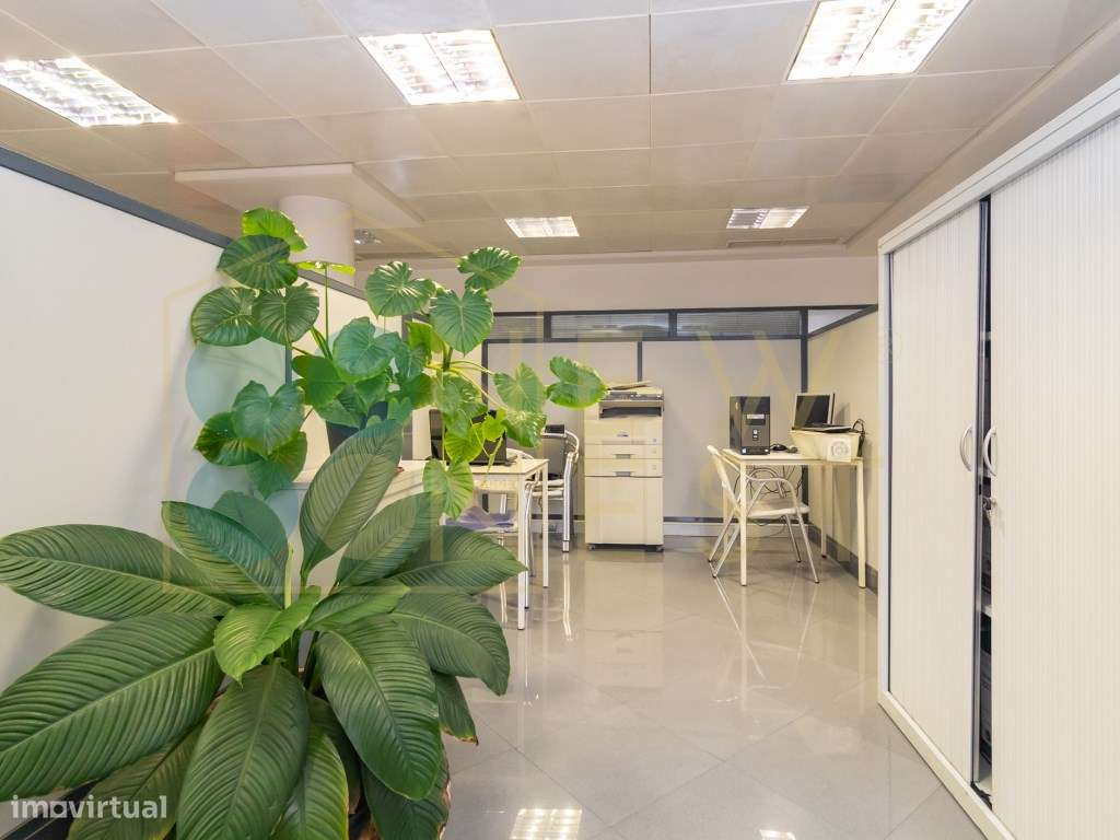 Escritório amplo com terraço de 77m2 na baixa de Setúbal, com possi...-22