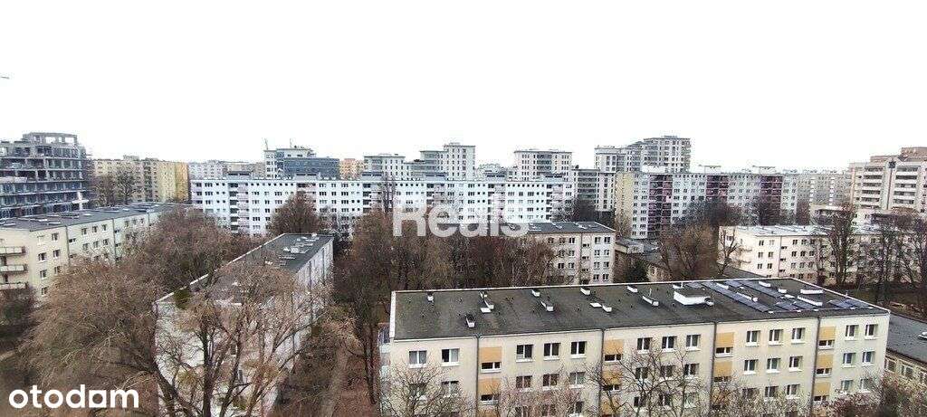 Kawalerka Muranów Śródmieście, balkon, komórka-9