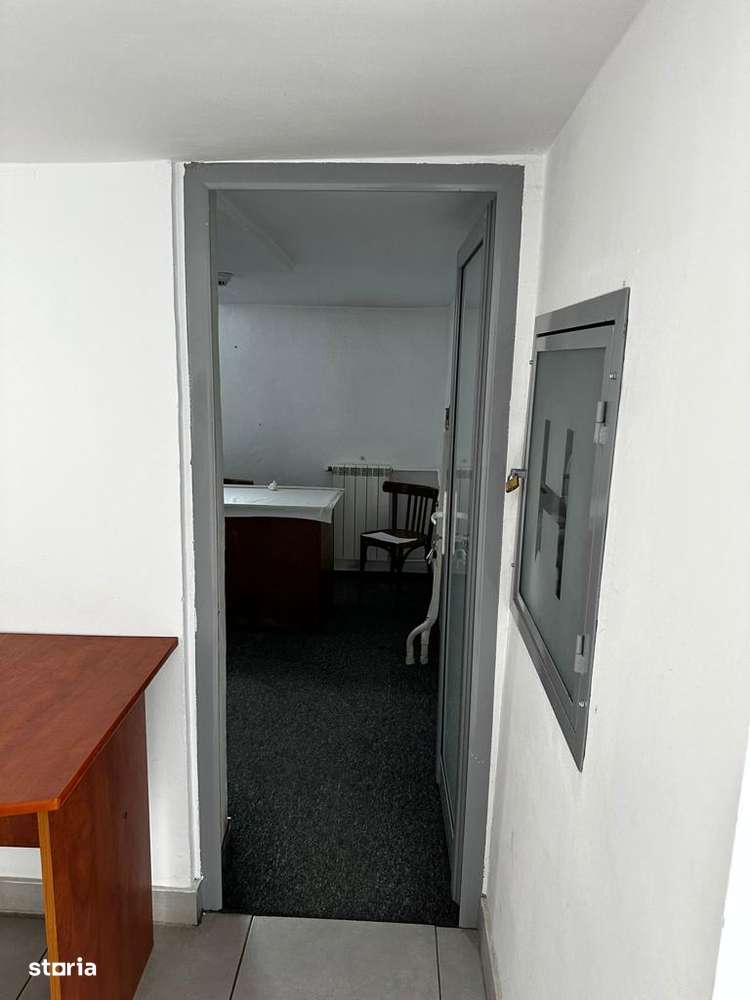 inchiriez birou mic/depozit, Slatina, Centru, de inchiriat 10 mp 15 mp - Imagine principală: 4/6