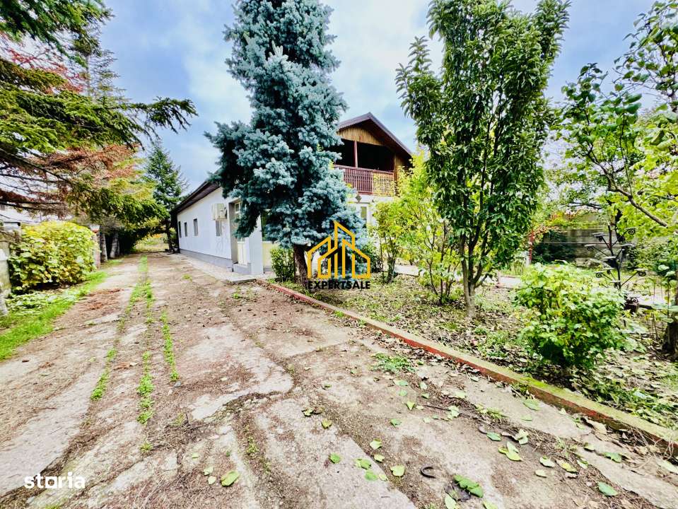 CASA DOMNESTI CENTRAL/ 6 CAMERE/ 1.500 TEREN/UTILITATI/PISICNA - Imagine principală: 1/11