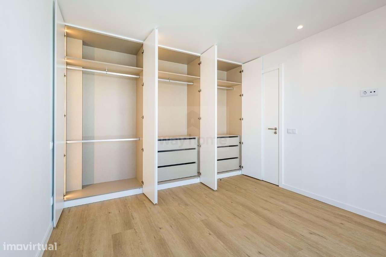 Moradia T4 | Construção contemporânea | Trajouce | São Domingos de Ran-31