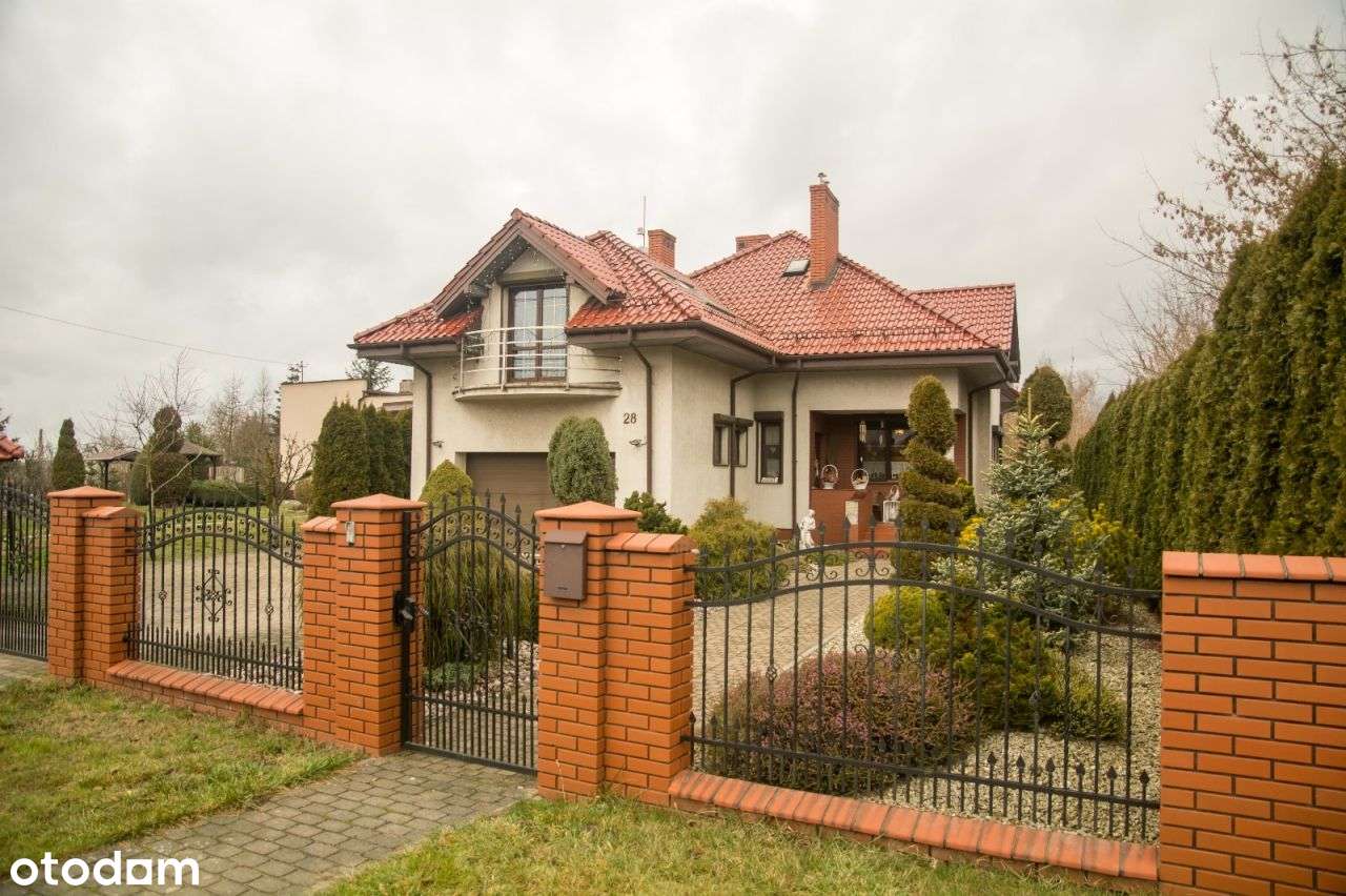 Piękny dom w zacisznej lokalizacji, blisko centrum-5