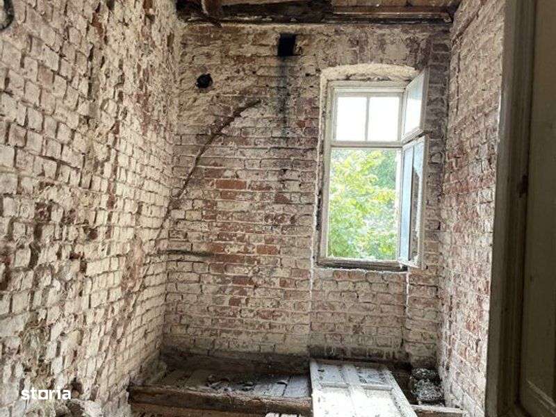 Imobil singur curte - Iulia Hasdeu 14 - de renovat.-7