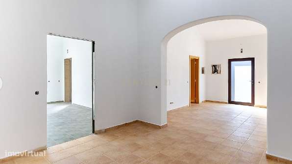 Quinta em Pera – Silves | Projeto com Elevado Potencial de Valorização - Grande imagem: 2/8