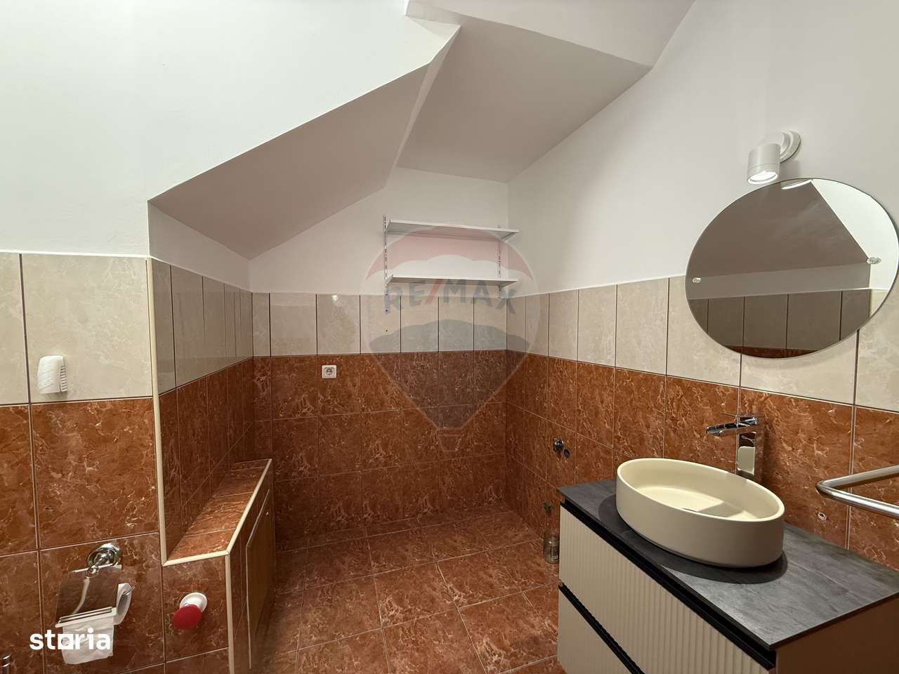 De inchiriat | Vila 4 camere cu garaj si curte 125 mp | Azur-Pipera - Imagine principală: 3/18