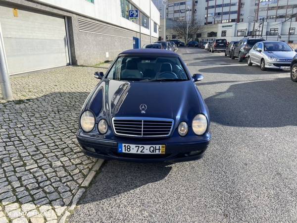 Mercedes-Benz CLK 230 - 4