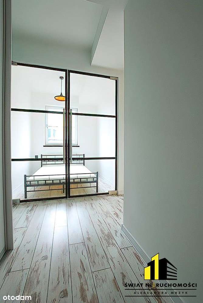Nowoczesne mieszkanie w ścisłym centrum - Pełny obrazek: 3/7