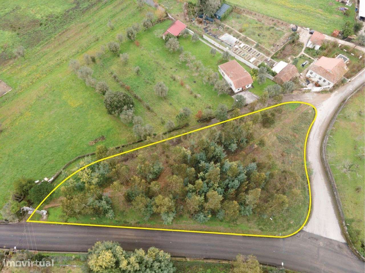 Terreno para construção - Grande imagem: 3/9