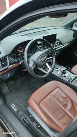 Audi Q5 45 TFSI quattro S tronic design - 6