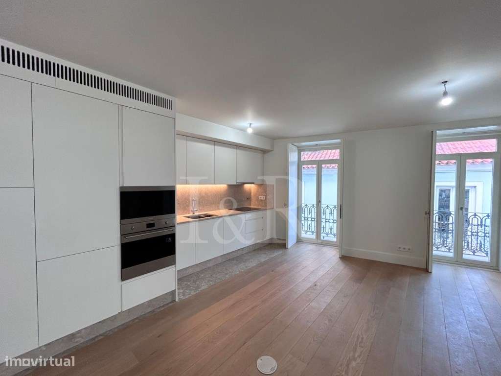 Apartamento T2 duplex com estacionamento, Capuchos Residences, Lisboa - Grande imagem: 4/42