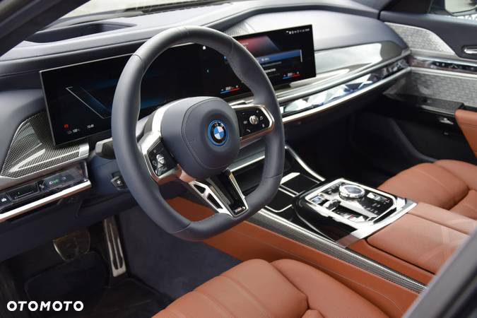 BMW i7 xDrive60 M Sport - 17