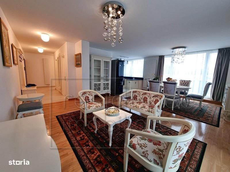 Penthouse 3 camere, Centru, zona Parcul Central+Garaj