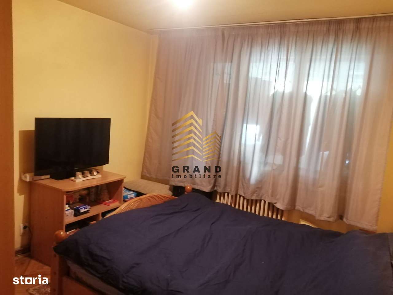 Se vinde apartament 3 camere parter - Imagine principală: 5/10