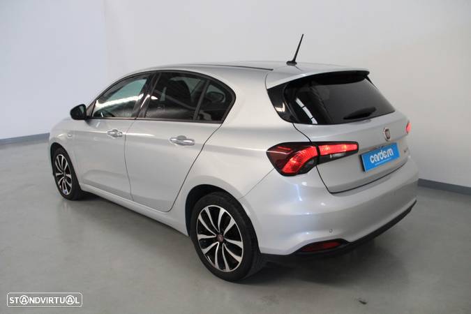 Fiat Tipo 1.3 M-Jet Lounge Tech J17 - 4