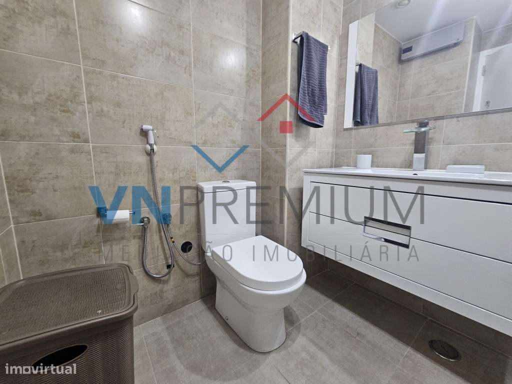 Excelente apartamento T4 em frente ao Casino do Estoril-26